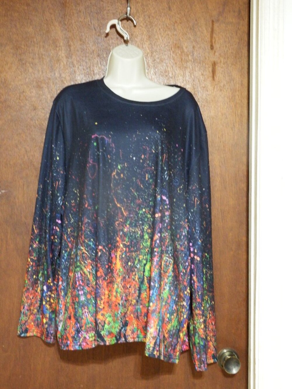 Brightly colored women's t-shirt, long sleeve, Size 5 XL